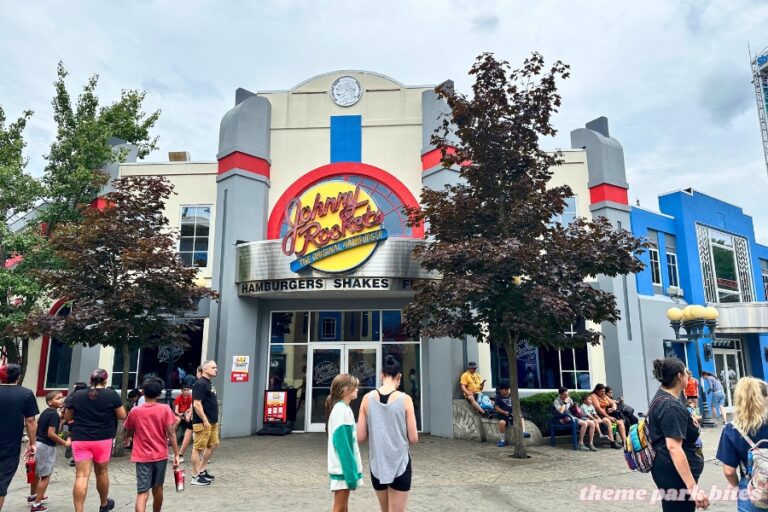 Johnny Rockets – Six Flags New England