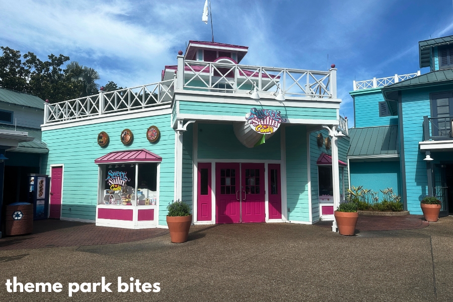 Sweet Sailin' Candy Shop - theme park bites